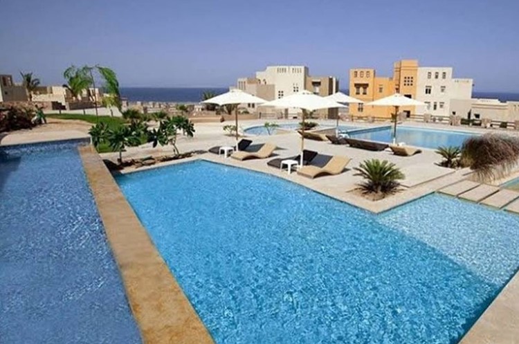 2 BR Apartment with Sea and Pool view - 2